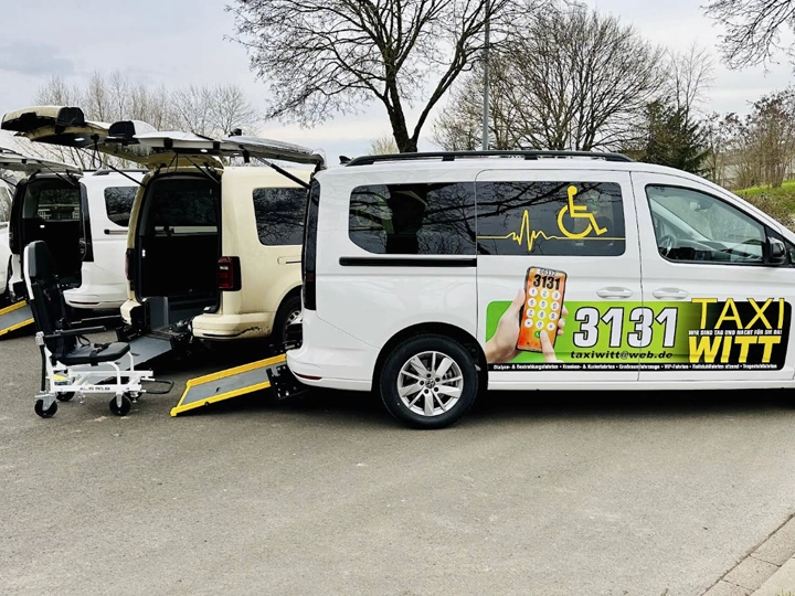 Krankentransfer mit Witt Taxi und seiner großen Fahrzeugflotte mit Tragestuhl